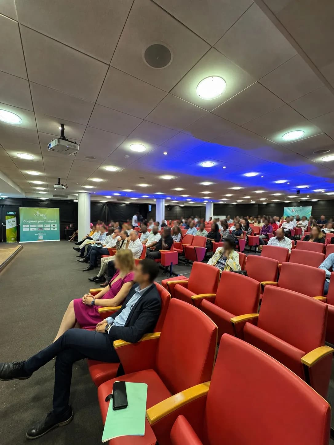 Auditorium et espaces de présentation
